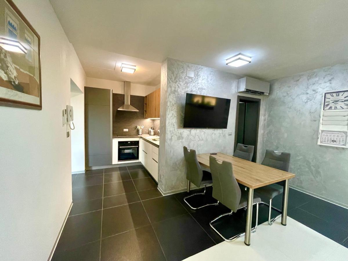 Apartamento Mega Prvacina Exterior foto